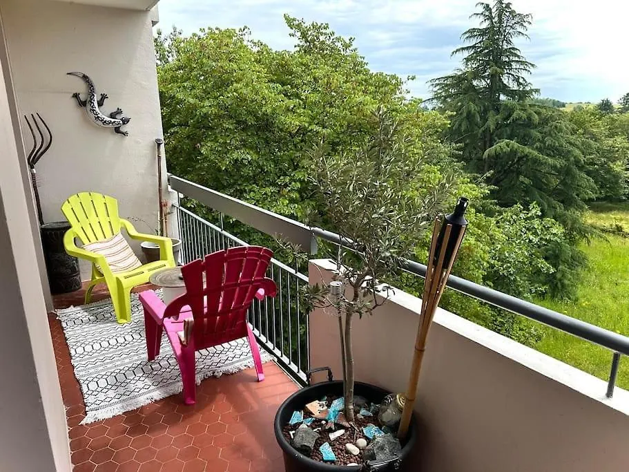 Apartment Superbe, 3 Chambres, Au Calme, Parkings Decines-Charpieu France